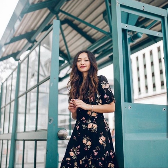 Floral Black V Neck Dress Summer Boho - Picture 6 of 8